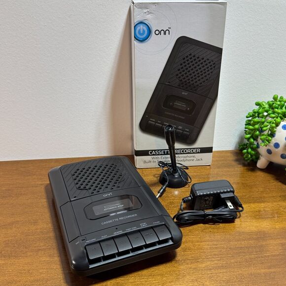ONN Cassette Recorder External Microphone Blank Cassette Tape Headphone Jack - Picture 3 of 6